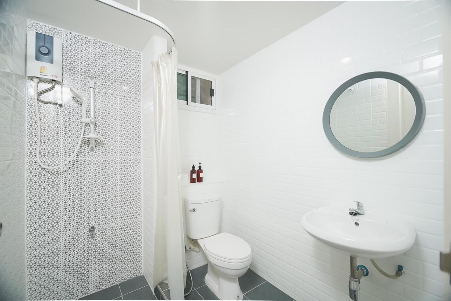 בנגקוק Mitr Inn Mrt Samyot Station - The Grand Palace מראה חיצוני תמונה